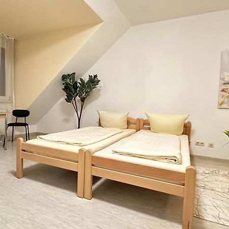 Moderne Appartement Нюрнберг Экстерьер фото